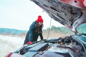 علت خوابیدن باتری ماشین در سرما