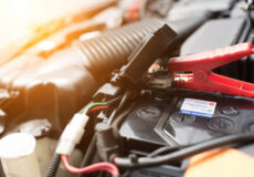 باتری ماشین چیست ؟ باتری ماشین، منبع اصلی برق اتومبیل می باشد.