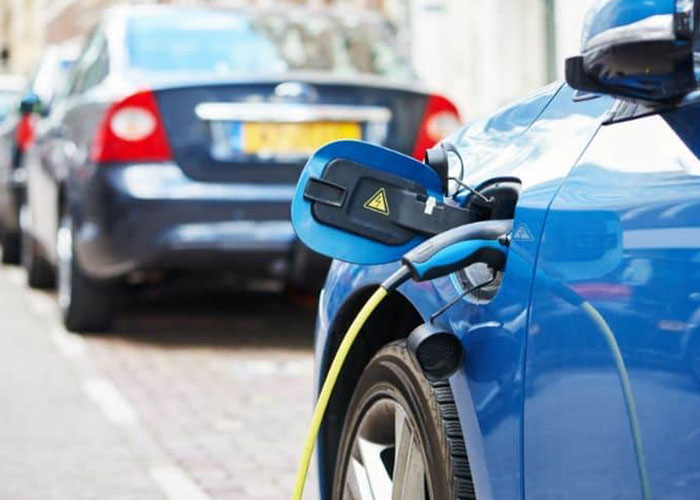 وبلاگ مورد بررسی به طور کامل بیان می کند که کاهش سوخت خودرو به چه صورت است؟ و 10 روش کاهش مصرف بنزین را بیان می کند.